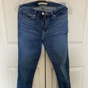 Womens Levi Jeans